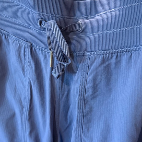 Lululemon Dance Studio Pant III *Unlined Water Drop Blue Size 8 NWOT - Picture 3 of 8